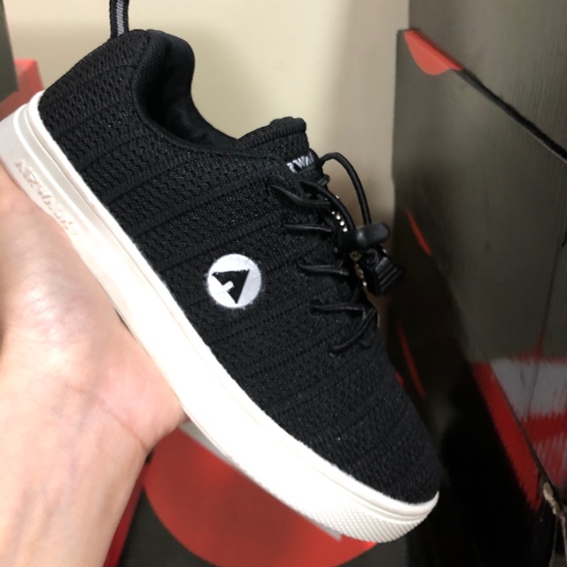ORI SALE 70 SEPATU  AIRWALK  KANNER JR BLACK BOY Shopee 