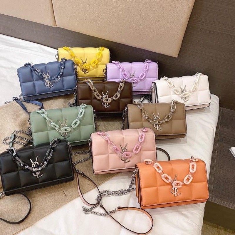 tas selempang wanita cantik