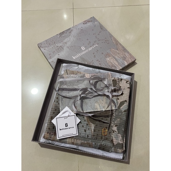 Buttonscarves The Opuntia - Mint