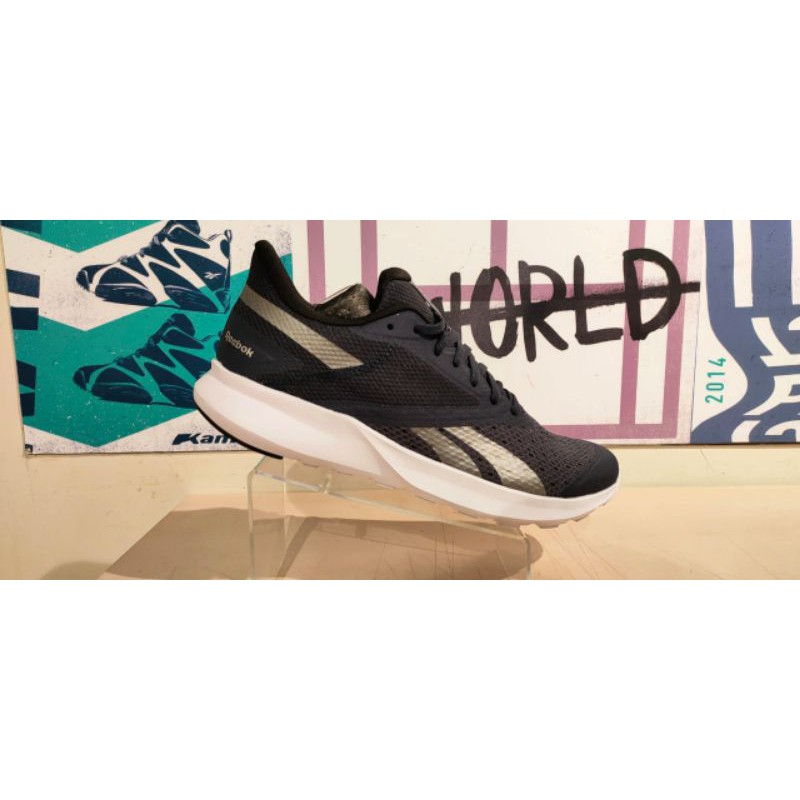 Link sepatu dan sandal sale reebok