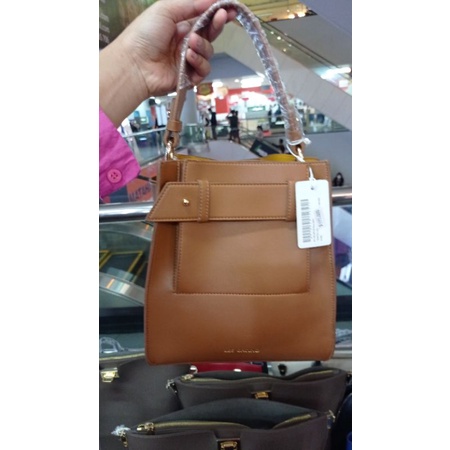 PESANAN LES CATINO COKLAT