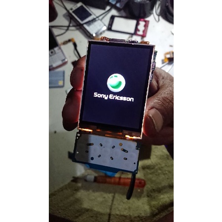 LCD Sony Ericsson W705 tested original