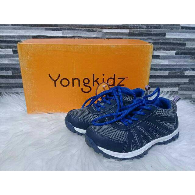 sepatu yongkidz