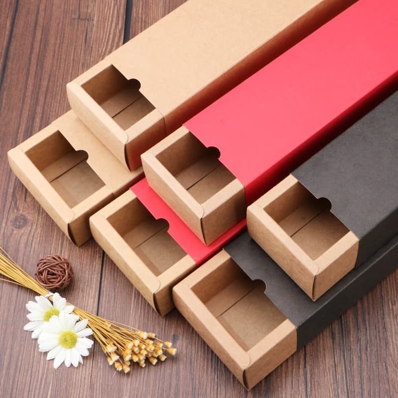 

KOTAK SLOT 23 KOTAK PANJANG BOX MACAROON KOTAK COOKIES COKLAT HITAM GIFT BOX KOTAK SOUVENIR