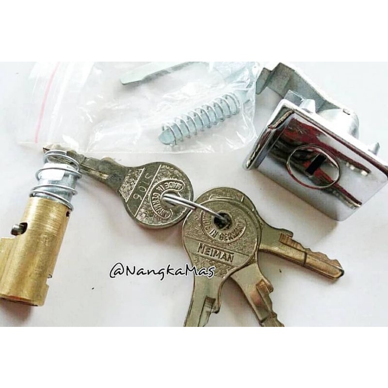 kunci stang set laci vespa embos NEIMAN