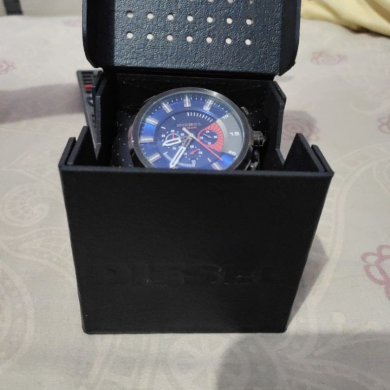 Jam tangan pria ORi merk Diesel