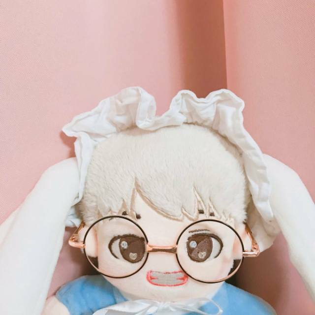 BTS doll V student tae