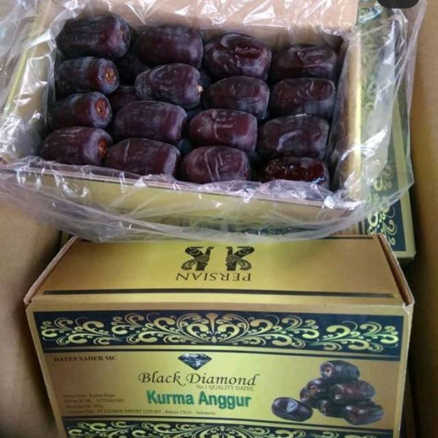 

Kurma Anggur Black Diamond