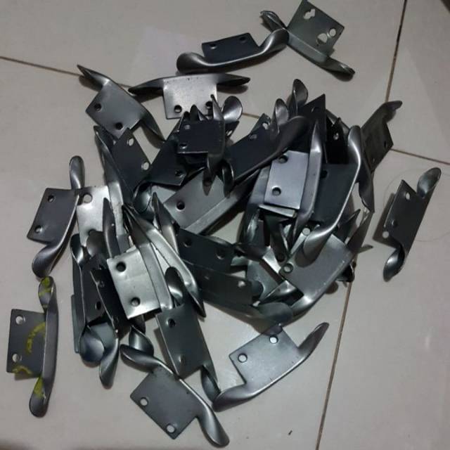 Kupingan Rolling Door isi 50pcs