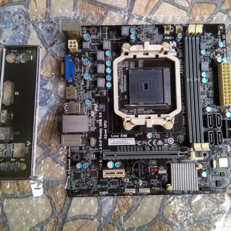 Mainboard or motherboard AMD ECS A68F2P-MV4 socket FM2+