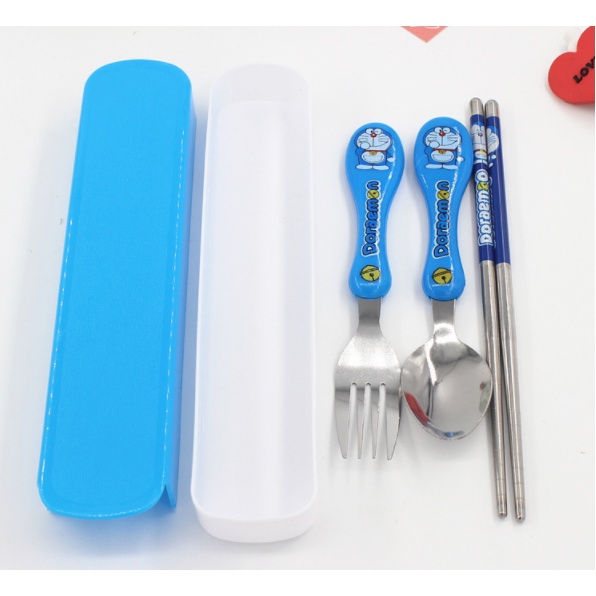 SET SUMPIT SENDOK GARPU KARAKTER Doraemon Winnie The Pooh Hello Kitty Spongebob Wadah POLOS / Sumpit Sendok Garpu Stainless