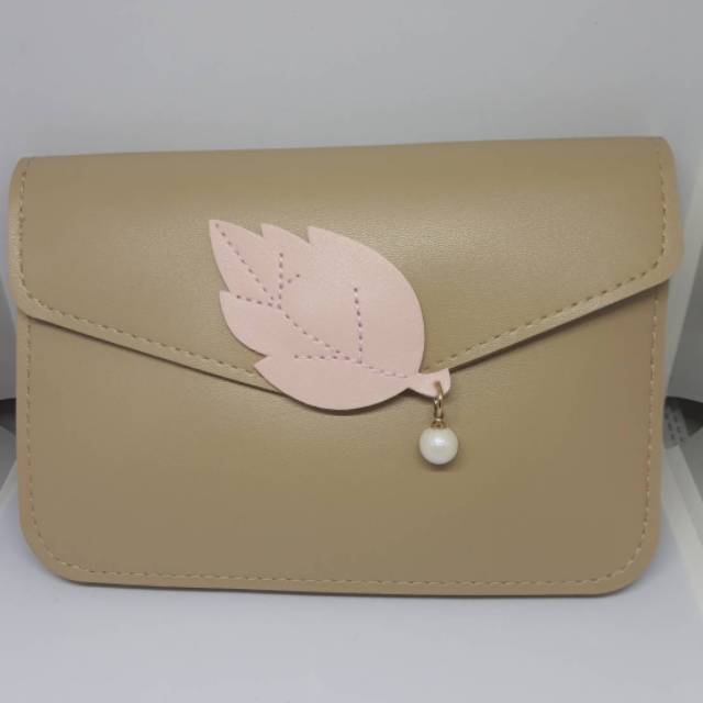 Tas pouch dompet kecil dengan tali selempang