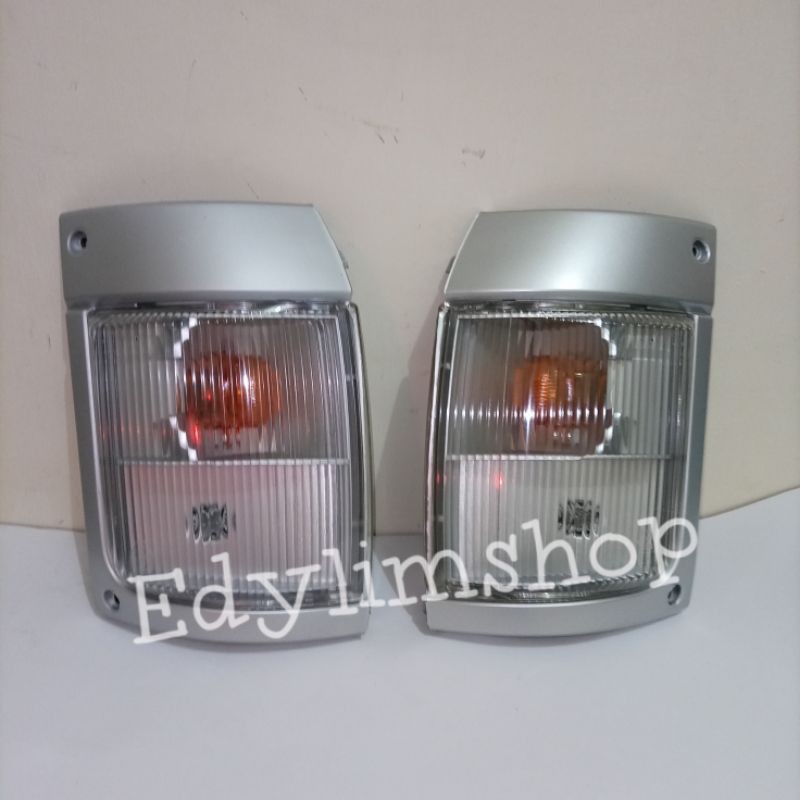 Lampu sen dynasaurus (corner lamp) kanan-kiri (harga per pc)