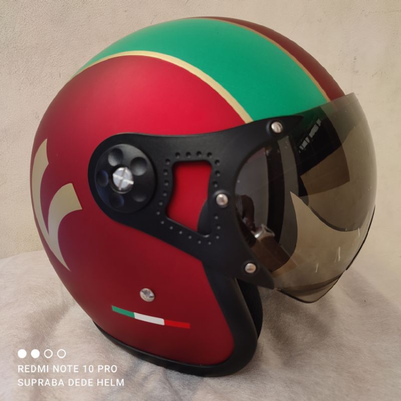 Helm Vespa Pilot Maroon Dop