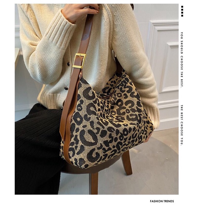 SG2013 Syafniegalery tas selempang motif cita import tas simple 3429