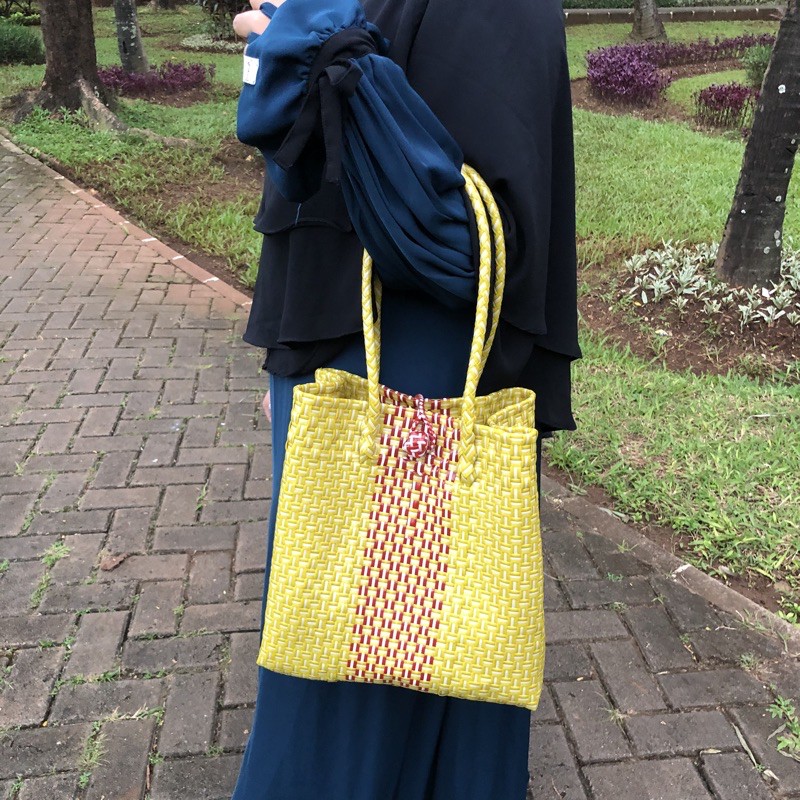 Tas Anyam Jali size M