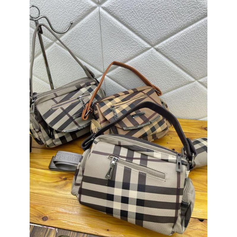 Tas Slempang Burberry  size 29x18 cm. Tas Slempang Wanita Tas Burberry Terbaru Bisa COD!!