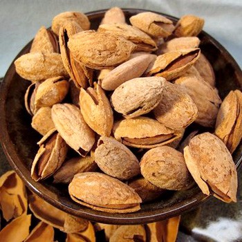 

Roasted Kacang Almond 500 gr