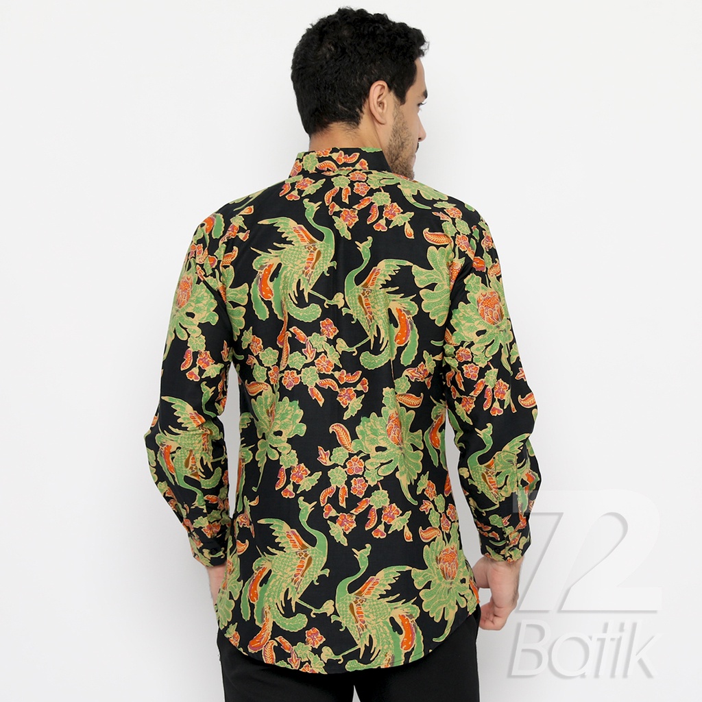 BATIK PRIA LENGAN PANJANG Kemeja Hem Slimfit Premium Motif Burung Warna Hitam Hijau 721017 CAP 72 - Baju Kemeja Atasan Pakaian Setelan Batik Pria Cowok Laki Laki Remaja Keluarga Kantor Lengan Panjang Modern Slimfit Slim Fit Premium Kekinian