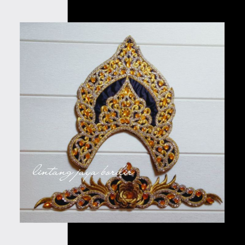 renda bordir mahkota bunga tempel