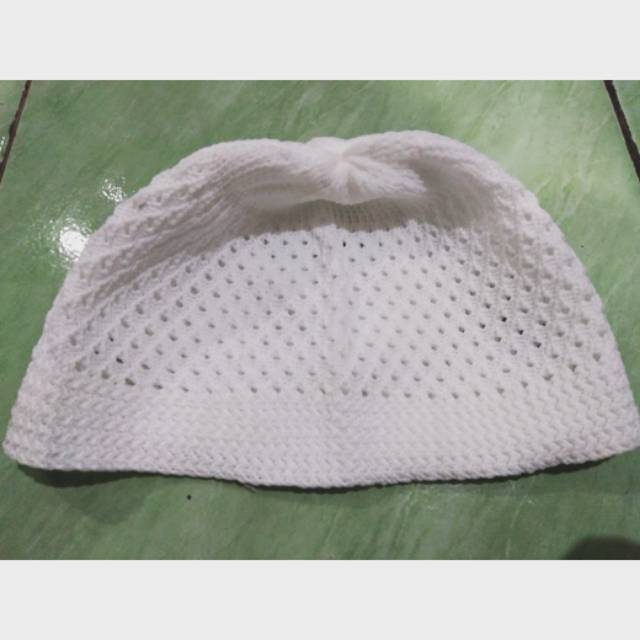 Peci kopyah haji putih
