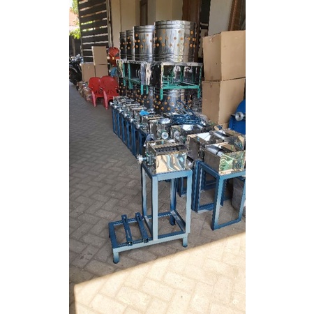 Mesin Parut Besar Kelapa Komplit Dengan Penggerak Dinamo 0.25 Hp