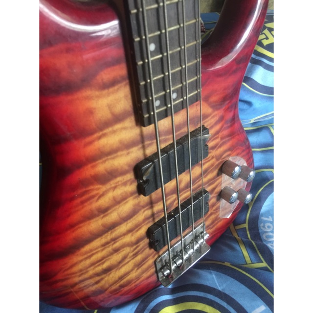 Bass Cort Action Deluxe CRS