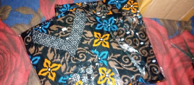 Couplehemblouse/couplebatik/batikcouplemurah/batikcoupletunik/sarimbitan