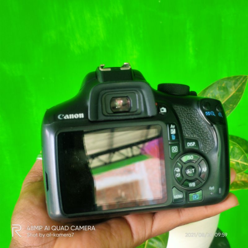 canon 1300d lensa kit wifi