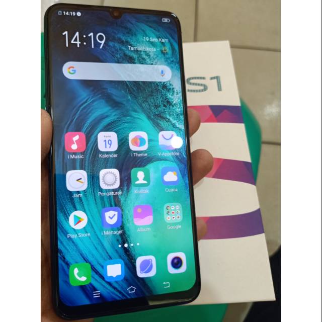 VIVO S1 RAM 4/128GB SEKEN TRIPEL KAMERA