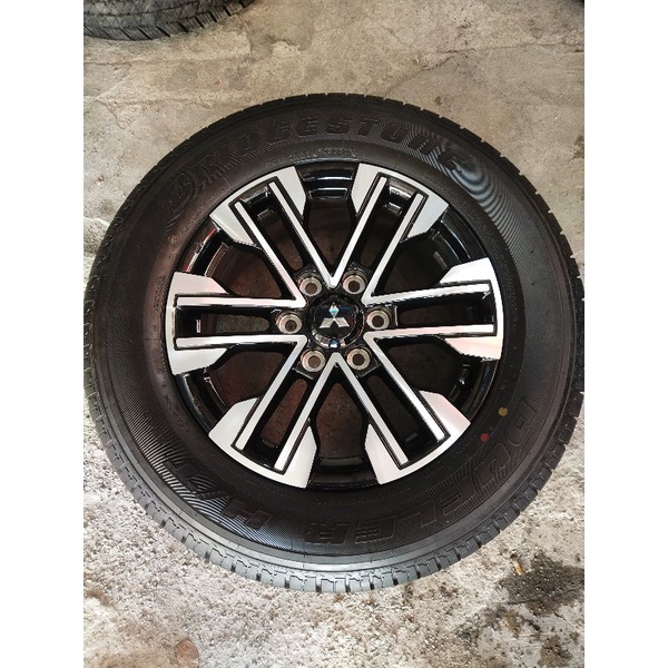 velg seken bekas copotan mobil all new pajero ring 18 + ban seken 265 60 r18 brigestone