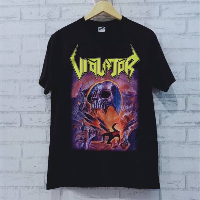 T-Shirt VIOLATOR