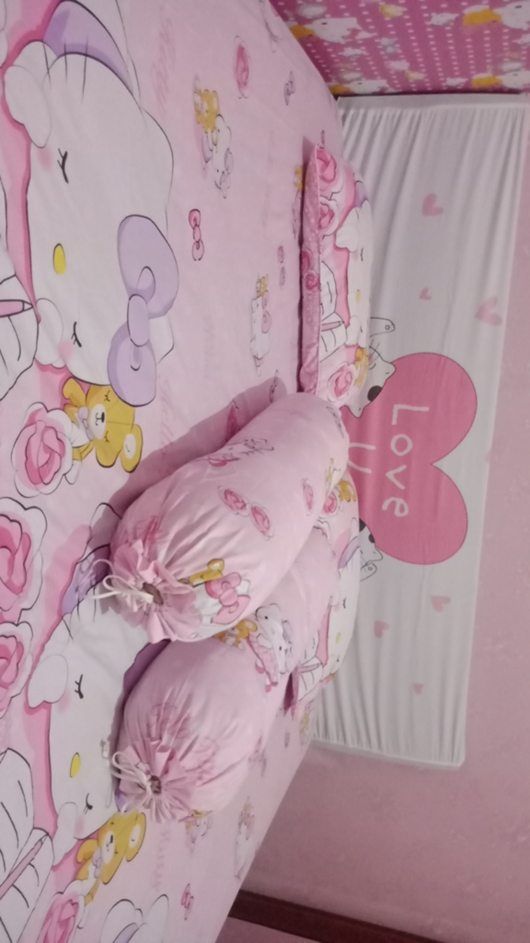 Sprei Hello Kitty Hk Ribbon/leopard Pink