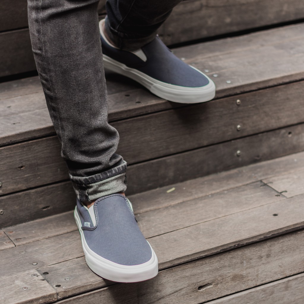 Sepatu Vans Slip On Vansbuck Asphalt/Blanc Leather Original