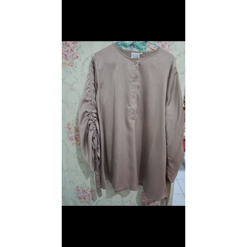 yeluan top ria miranda PL