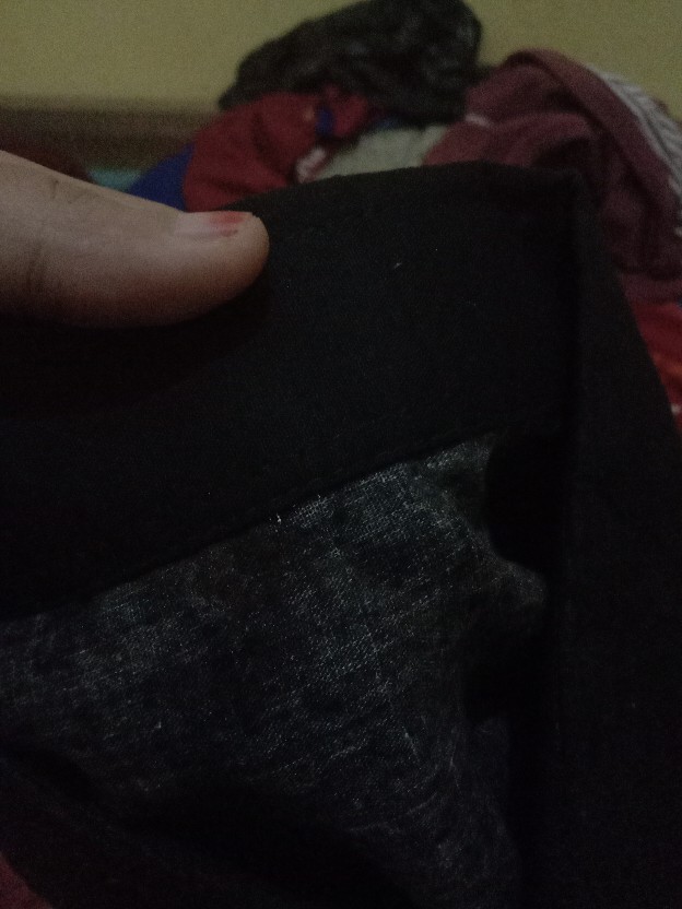 Kemeja Batik Ayaman