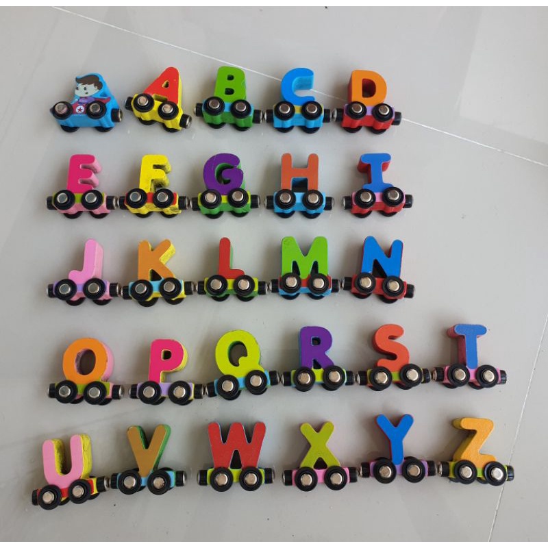 magnetic alphabet car / alfabet train / wooden train alpabeth / kayu abjad magnet (Preloved)