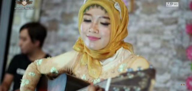 Gamis Batik Manggar, Padi,sekar,cantik,kubis,kipas,daun,kupu,nadine,gendis Gamis Batik