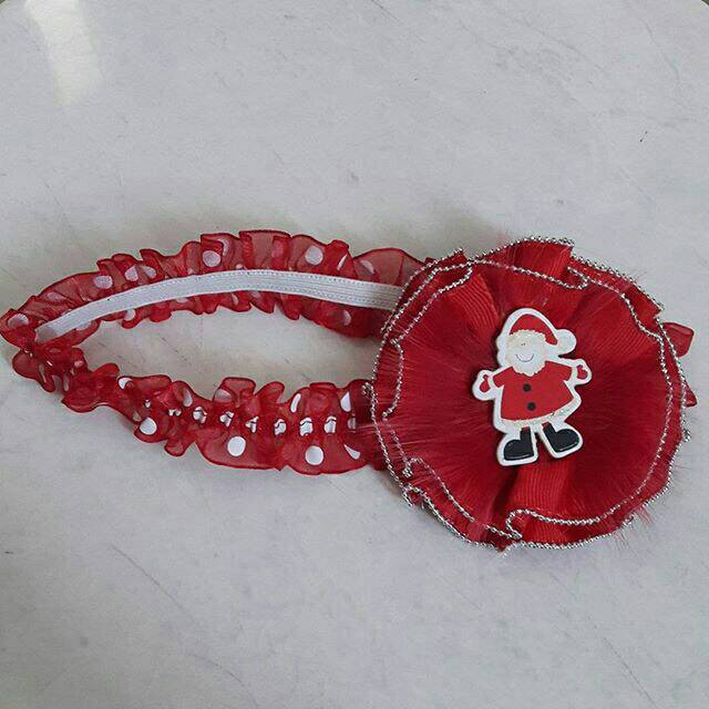 Bandana anak bayi renda natal polkadot.