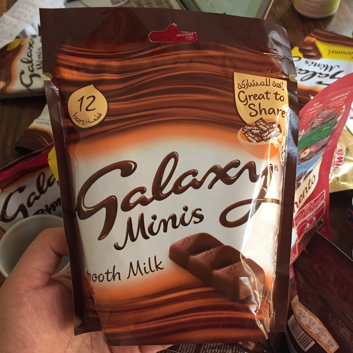 [SALE] galaxy minis  smooth milk, 12 bars, coklat arab 150gr