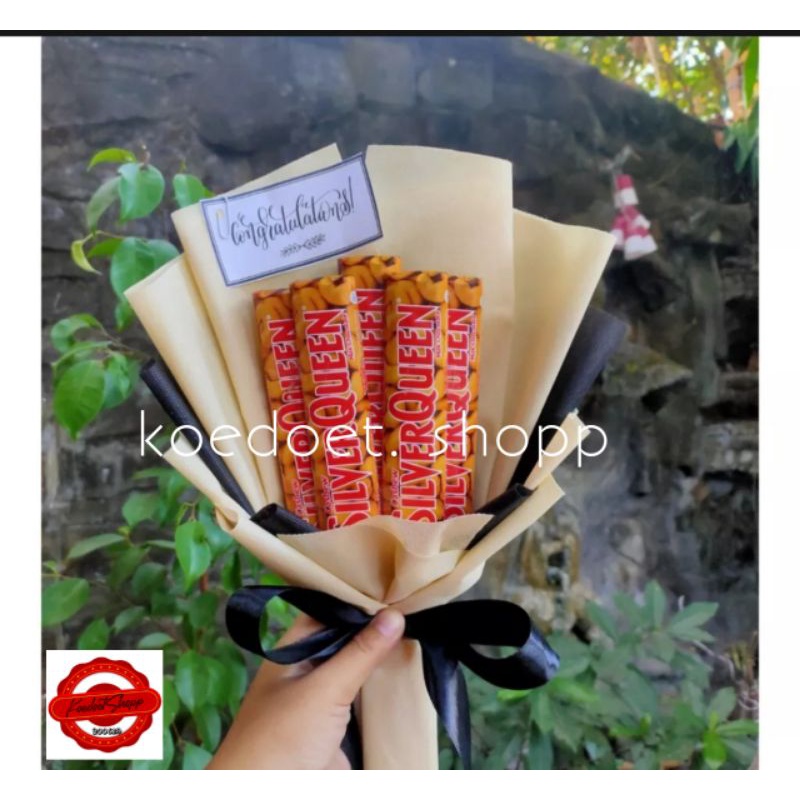 

[READY]Bucket Coklat Silverqueen 5pcs Untuk Wisuda-Ulangtahun-Anniversary Free Kartu Ucapan