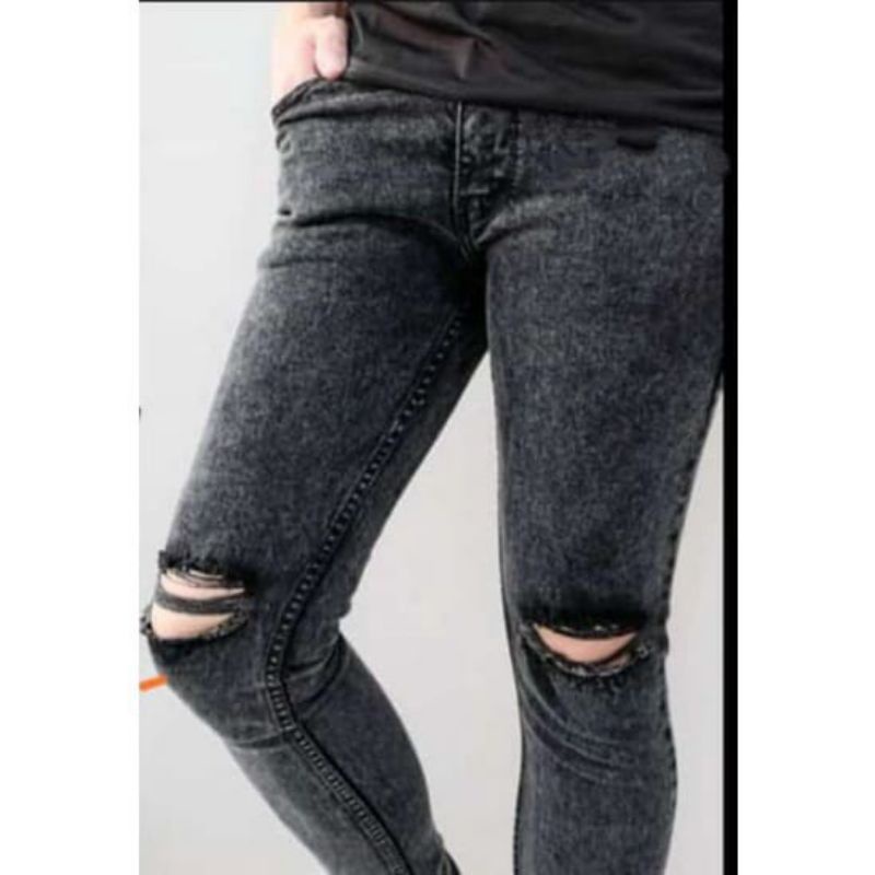 Celana jeans pria riped sobek lutut warna hitam pekat sofjins hitam riped sobek lutut bahan melar