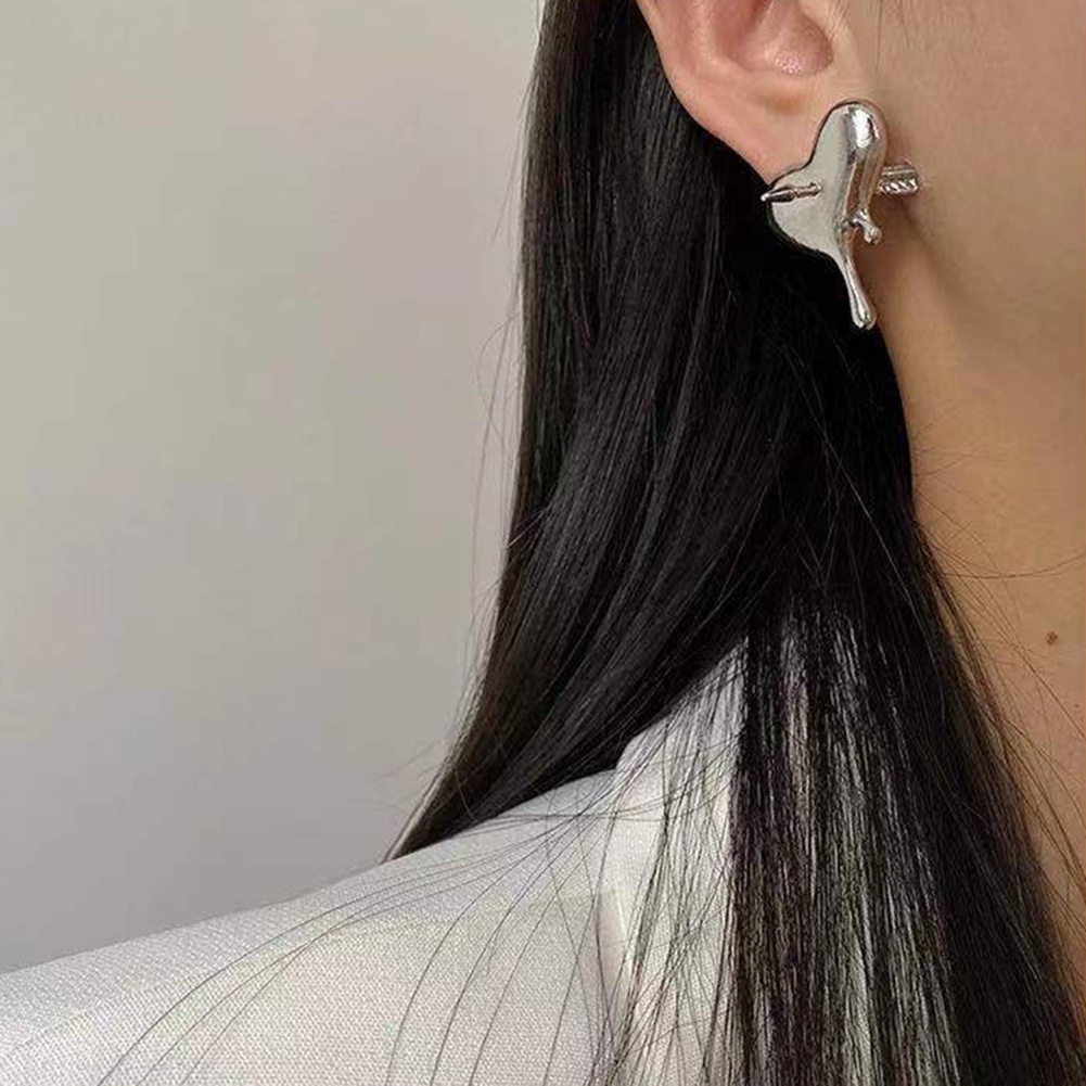 Anting Stud Bentuk Hati Panah Warna Silver Gaya Punk