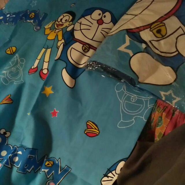 Gorden Karakter Doraemon ( Stok Jadi )
