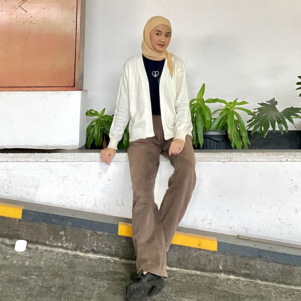 BEFAST - ZEC OOTD Wanita Cardigan LAILA / RJT Binance Outer Cardigan / Cardigan Wanita / Outer Polos / Fashion Remaja Wanita Kekiniaan / Cardigan Casual / Terbaru 2022 / Terlaris