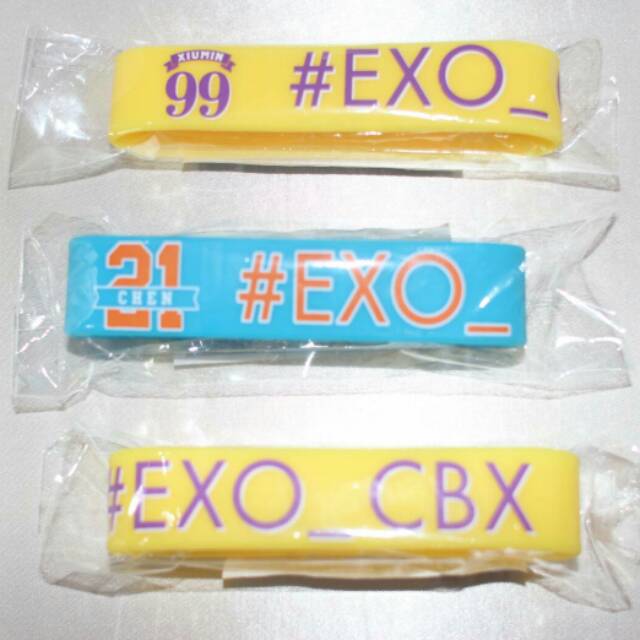 All members available -  Official EXO CBX rubber arm band / bracelet - baekhyun, chen , xiumin