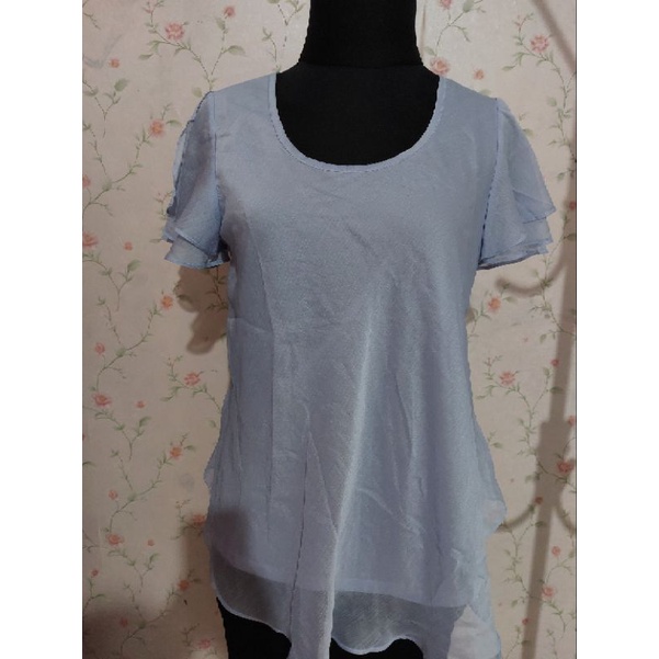 blouse baby blue