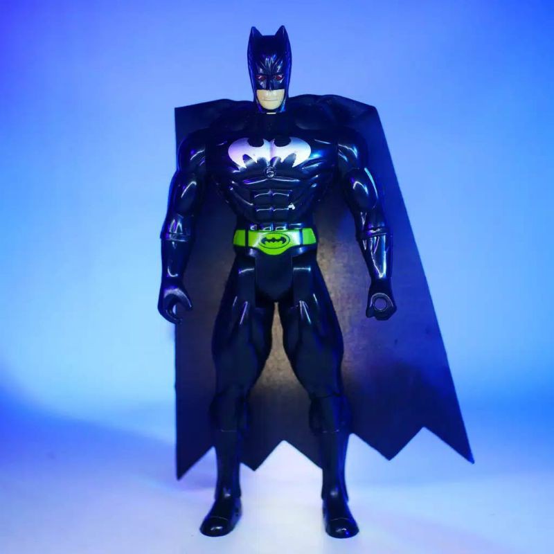 Figur anak batman mainan figur terlaris