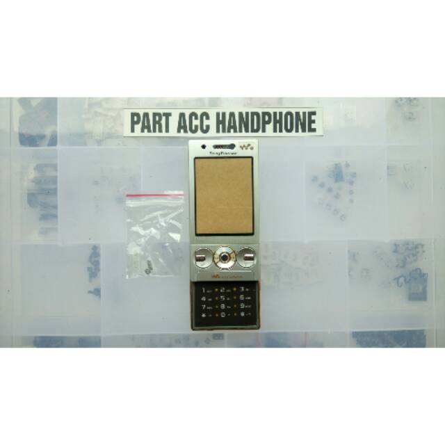 Casing sony ericsson fullset w705 w705i silver