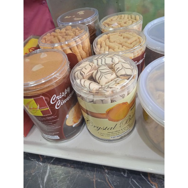 

crispy cinamon crispy coklat kue kering crystal bakery